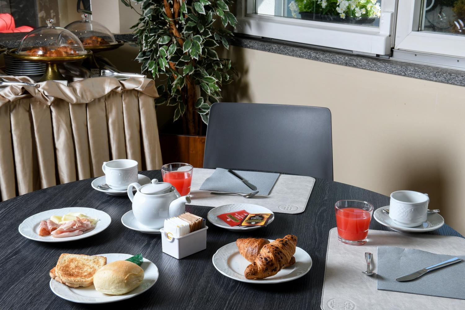 Hotel Internazionale Domodossola Eksteriør bilde